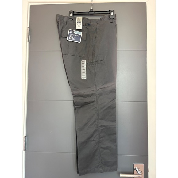 Dockers Other - Dockers Mens Comfort Waist Khaki Pants Gray Classic Fit Cargo 38x30 466453